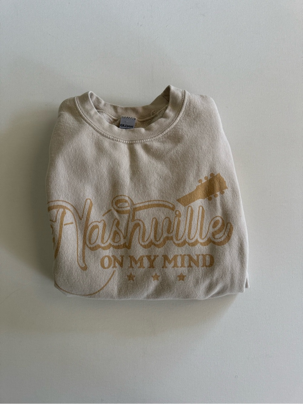 Nashville On My Mind' Cream Graphic Crew Sweat Shirt
